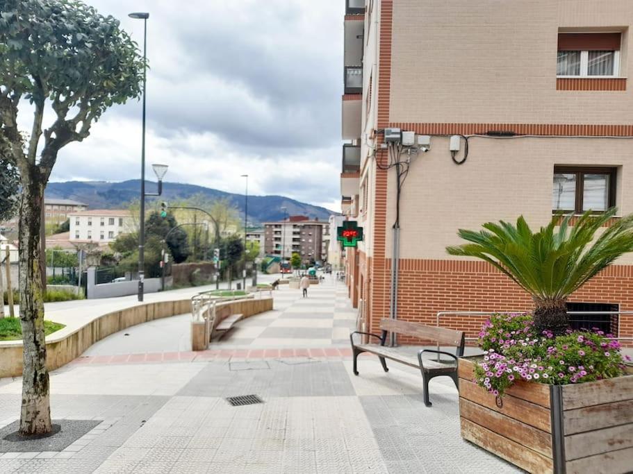 Calida Estancia Descubre La Ciudad Bilbao Ngoại thất bức ảnh